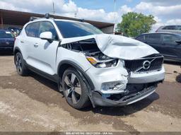 2020 VOLVO XC40 T5 MOMENTUM Gray  Gasoline YV4162UK1L2263193 photo #2