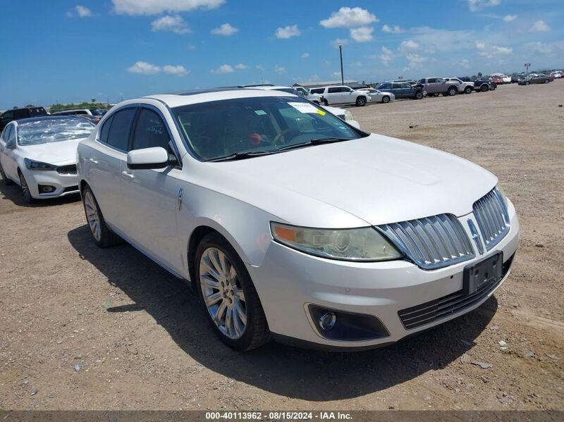 2012 LINCOLN MKS White  Gasoline 1LNHL9DR7CG803774 photo #1