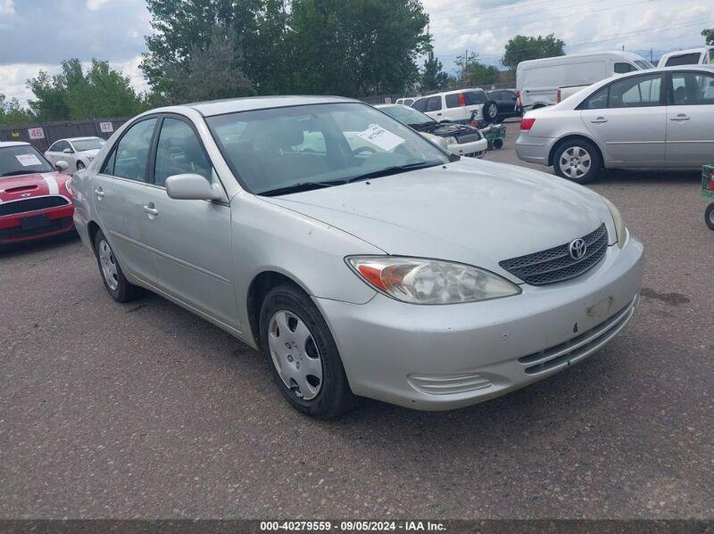 2003 TOYOTA CAMRY LE Silver  Gasoline 4T1BE32K93U242675 photo #1