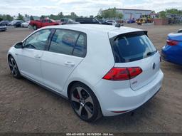 2017 VOLKSWAGEN GOLF GTI SE 4-DOOR White  Gasoline 3VW447AU3HM007983 photo #4