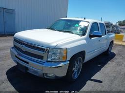 2013 CHEVROLET SILVERADO 1500 LT White  Flexible Fuel 3GCPCSE08DG153088 photo #3