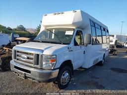 2012 FORD E-450 CUTAWAY White  Gasoline 1FDFE4FS8CDA21747 photo #3