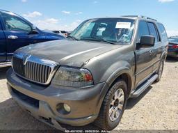 2003 LINCOLN NAVIGATOR Beige 4dr spor gas 5LMFU27R73LJ25328 photo #3