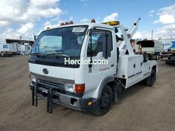 NISSAN DIESEL UD1800 CS 2002 white tilt cab diesel  65285972 JNAMCU2HX2AD65095 JNAMCU2HX2AD65095 photo #3