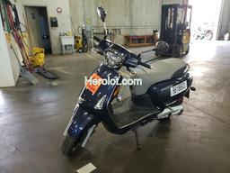 KYMCO USA INC LIKE 150 2019 blue  gas  66186932 LC2DBJ14XKC100138 LC2DBJ14XKC100138 photo #3