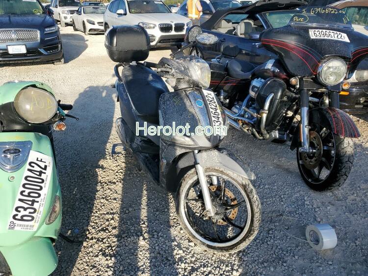 PIAGGIO MOTORCYCLE 2019 gray    63464282 ZAPC546B3K7000775 ZAPC546B3K7000775 photo #1