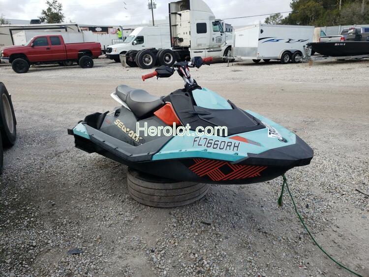 YDV JET SKI 2017 blue    70433722 YDV60972I617 YDV60972I617 photo #1