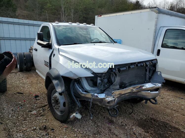 DODGE 5500 2018 white  diesel  67459272 3C7WRNBL9JG110713 3C7WRNBL9JG110713 photo #1