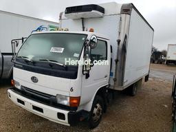 NISSAN DIESEL UD1400 2002 white  diesel  37996693 JNAUZU1J72A453019 JNAUZU1J72A453019 photo #2