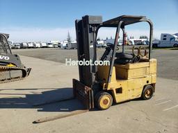 CATERPILLAR FORKLIFT 2005 yellow    40458203 91073 91073 photo #3