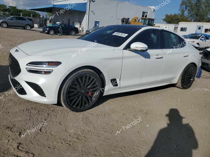 GENESIS G70 LAUNCH 2022 white  gas  40957823 KMTG14TE8NU081096 KMTG14TE8NU081096 photo #1