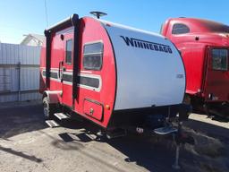 WINNEBAGO WINNEBAGO 2019 red   54CTM5E19K3043057 photo #2