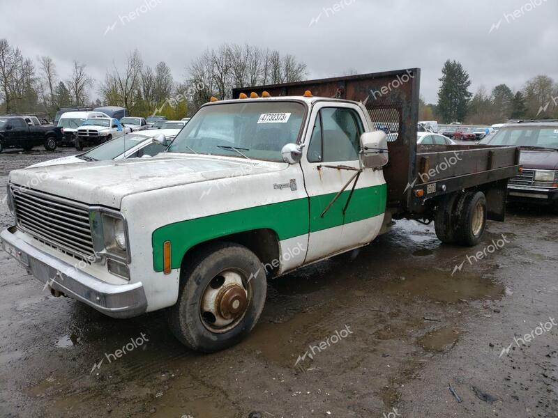 GMC TRUCK 1979 two tone    47732373 CCS338Z2302 CCS338Z2302 photo #1