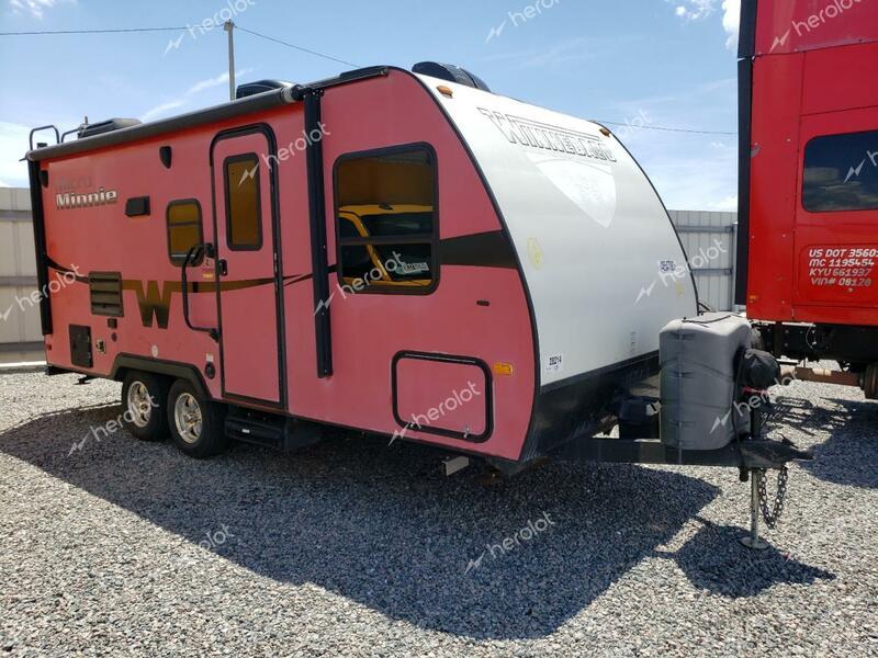 WINNEBAGO MICRO MINN 2016 two tone    48547083 54CA11J26G1M13410 54CA11J26G1M13410 photo #1