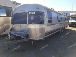 AIRS TRAILER 1992 two tone    63885402 1STGLAU36NJ508301 1STGLAU36NJ508301 photo #3