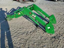 JOHN DEERE LIFT 2015 green    49268283 1P0H240XVGD027847 1P0H240XVGD027847 photo #4