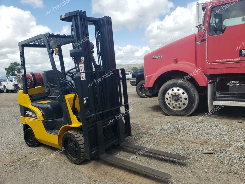 CATERPILLAR FORKLIFT 2013 yellow    51652633 AT9006498 AT9006498 photo #1