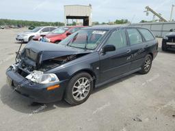 VOLVO V40 1.9T 2004 black  gas YV1VW27524F089178 photo #2