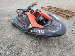 YDV JET SKI 2022 two tone   YDV95002A222 photo #2