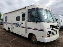 WINNEBAGO WINNEBAGO 1994 white  gas 1GBJP37NXP3321205 photo #2