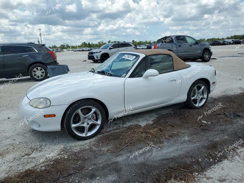 MAZDA MIATA 2001 white  gas JM1NB353310205463 photo #1