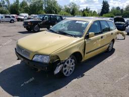 VOLVO V40 1.9T 2001 yellow  gas YV1VW295X1F761870 photo #2