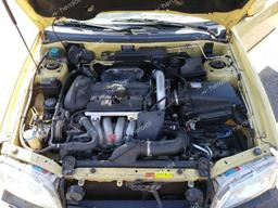 VOLVO V40 1.9T 2001 yellow  gas YV1VW295X1F761870 photo #4