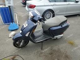 KYMCO USA INC LIKE 150 2019 blue  gas LC2DBJ146KC100816 photo #2