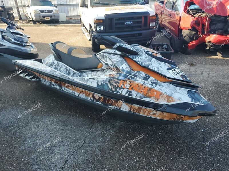 YDV JET SKI 2017 two tone   YDV40557B717 photo #1