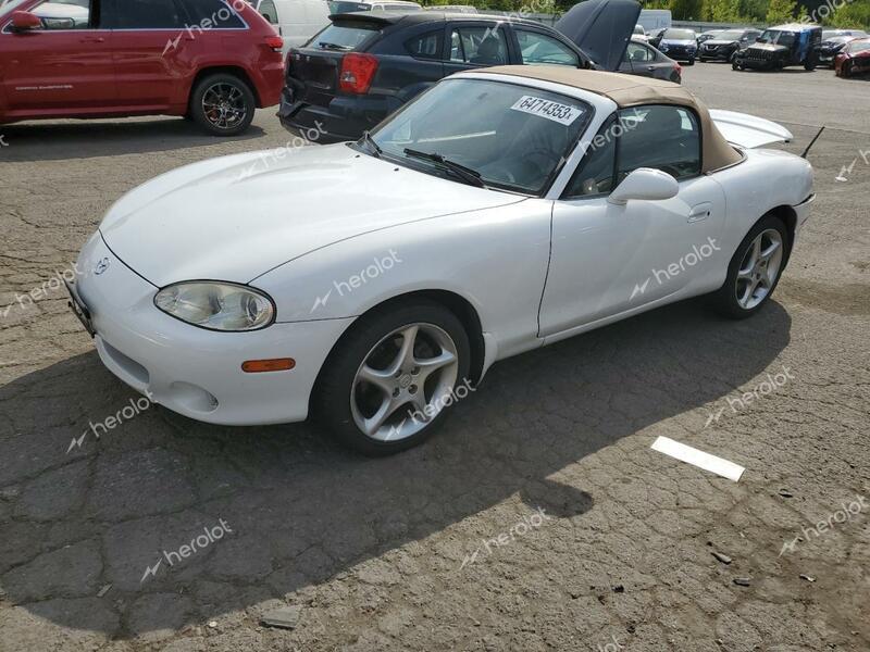 MAZDA MIATA 2002 white  gas JM1NB353920232443 photo #1