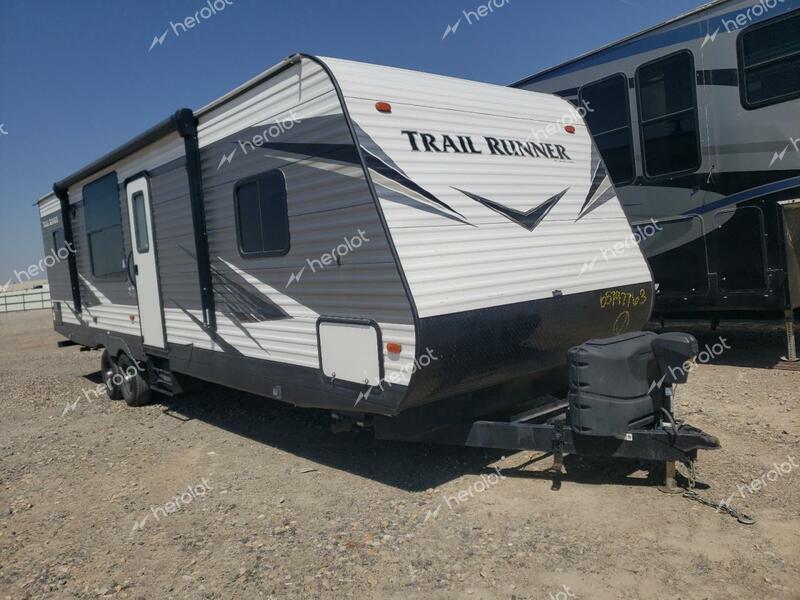 HEART LAND TRAIL RUNN 2020 white   5SFEB3326LE416945 photo #1