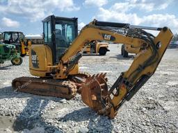 CATERPILLAR EXCAVATOR 2016 yellow   CAT3045ECFXT00102 photo #2