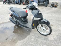 PIAGGIO LIBERTY 15 2021 black  gas ZAPM898G1M7002111 photo #2