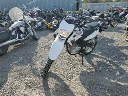 HONDA XR150L E 2023 white  gas 3H1KD1313PD000780 photo #3