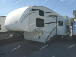 KEYSTONE LAREDO 2008 white   4YDF32R298L600850 photo #3