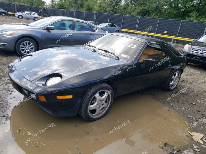 PORSCHE 928 1982 black  gas WP0JA0920CS820447 photo #1