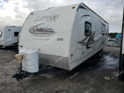 KEYSTONE LAREDO 2010 white   4YDT29728AB601498 photo #3