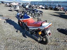 HONDA VF500 F 1986 two tone racer gas JH2PC1203GM203774 photo #4