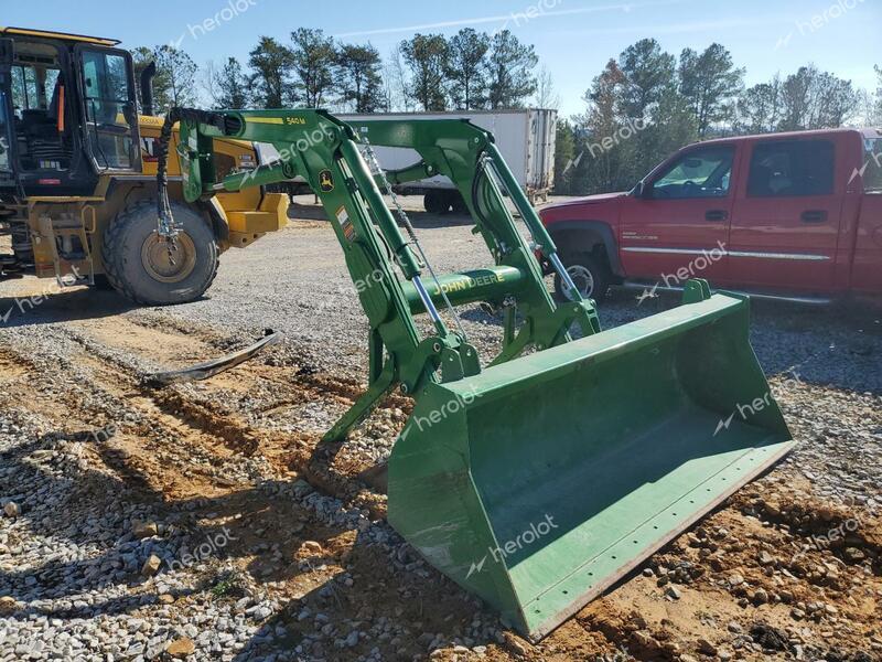 JOHN DEERE LIFT 2020 green   1P0540MXPLD055538 photo #1