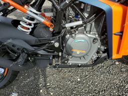 KTM 390 RC 2023 two tone  gas MD2JYJ405PC226437 photo #4