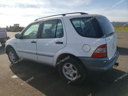 MERCEDES-BENZ ML 320 1998 white 4dr spor gas 4JGAB54E0WA032463 photo #3