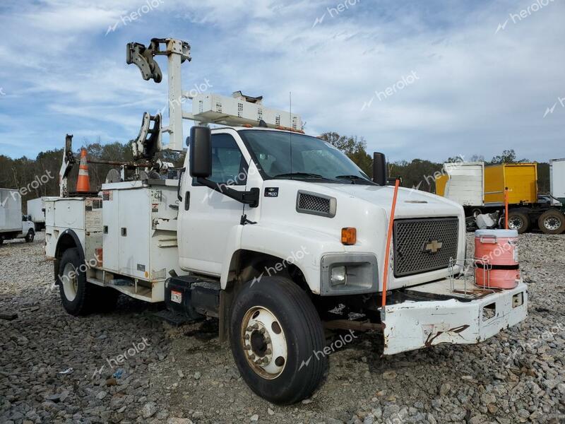 CHEVROLET C7500 C7C0 2005 white  diesel 1GBM7C1C85F528935 photo #1