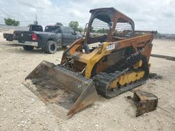 CATERPILLAR SKID STEER 2015 burn   0JST01393 photo #3