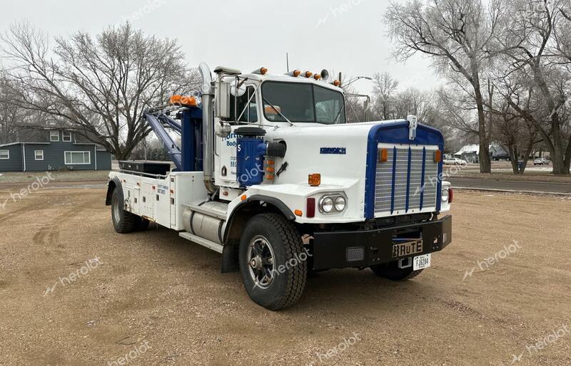 KENWORTH C500 1978 white   902035C photo #1