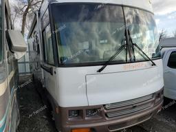 WINNEBAGO MOTORHOME 2000 white  gas 5B4LP37J8Y3316660 photo #2