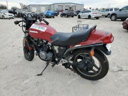 HONDA VF700 S 1985 red road/str gas JH2RC2206FM101950 photo #4