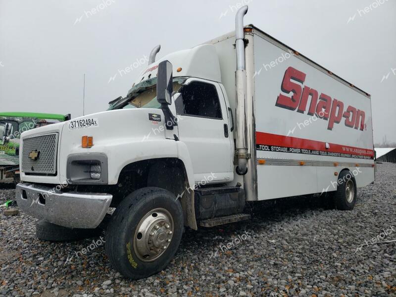 CHEVROLET C7500 C7C0 2007 white  diesel 1GBJ7C13X7F401335 photo #1