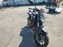 YAMAHA MT07 2019 black  gas JYARM27EXKA003571 photo #2