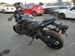 SUZUKI GSX-S750 M 2018 black  gas JS1C533D3J2100141 photo #4