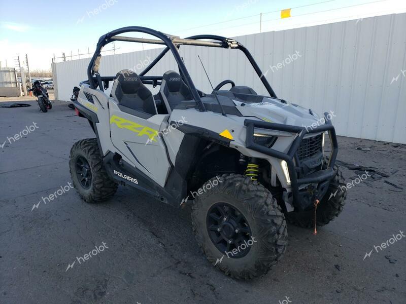 POLARIS RZR TRAIL 2021 silver  gas 3NSA5K870MN858793 photo #1